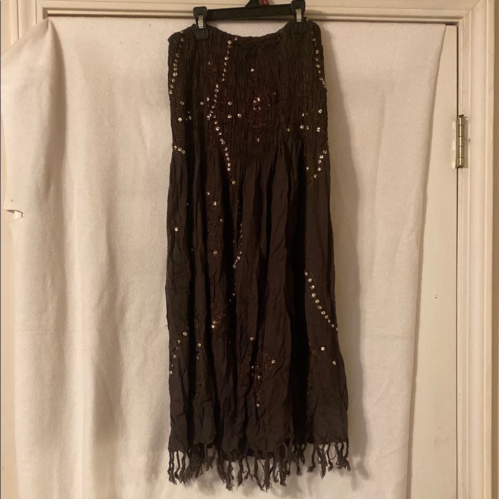 💫 Elegant Brown Skirt with Beaded Accents